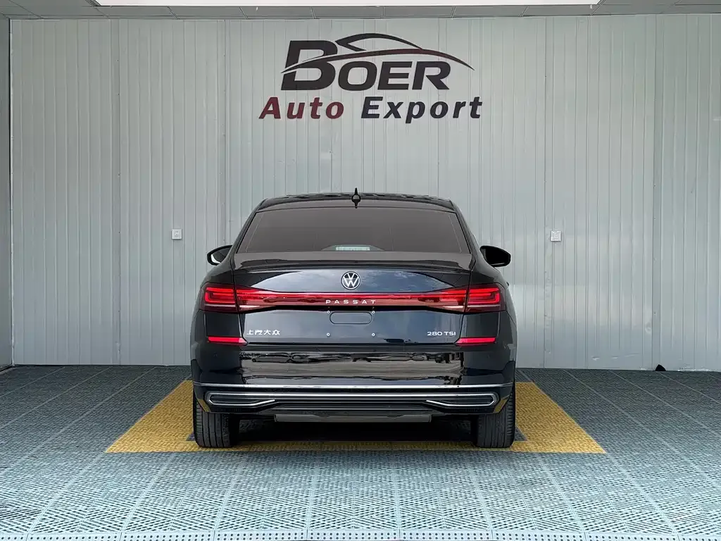 Volkswagen Passat — фото 4