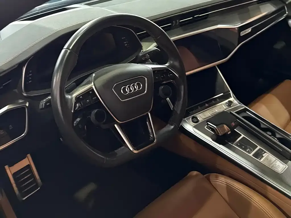 Audi A7 — фото 8