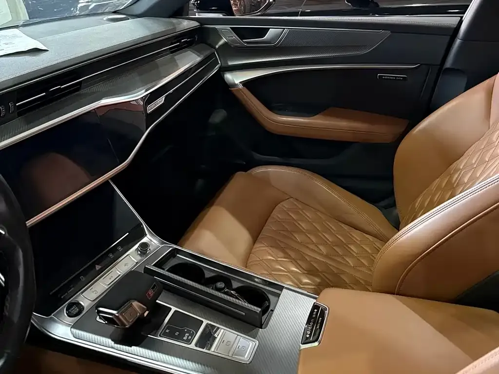 Audi A7 — фото 7