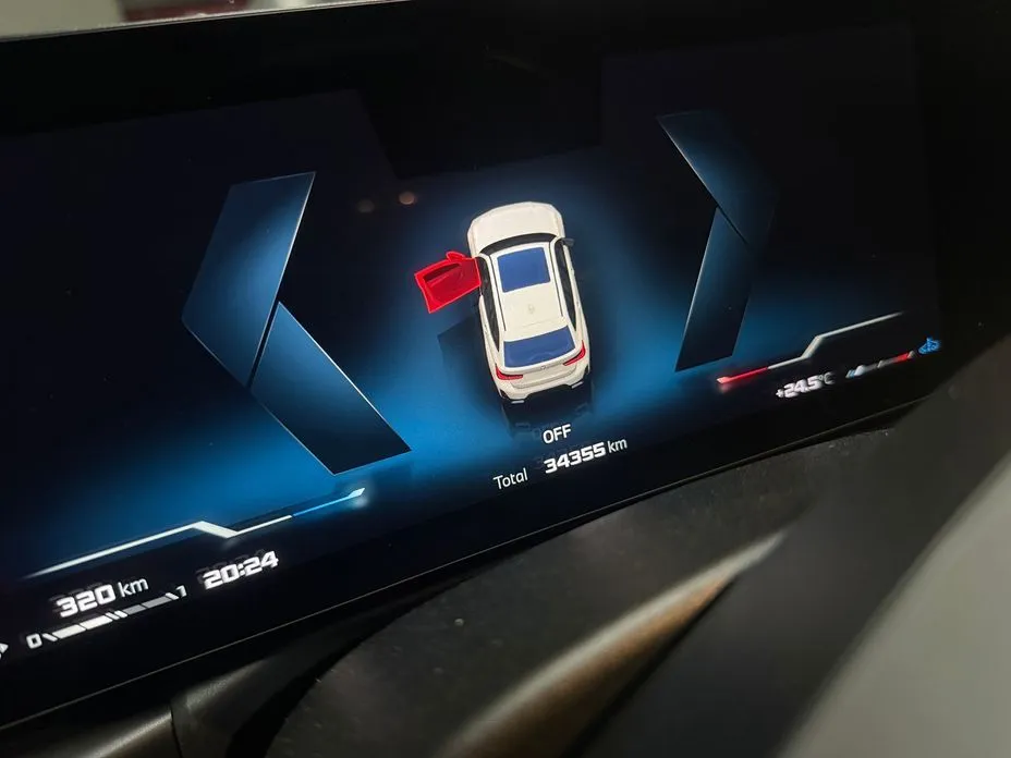 BMW 3-Series 2025 из KR, фото 5