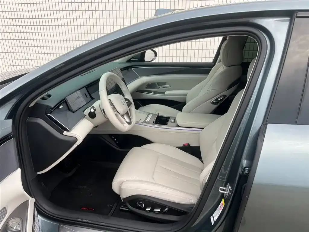BYD Han L 2025 из CN, фото 4