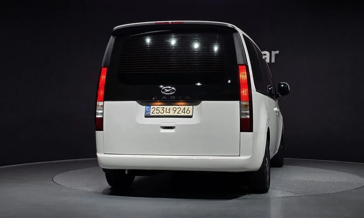 Hyundai Staria — фото 3