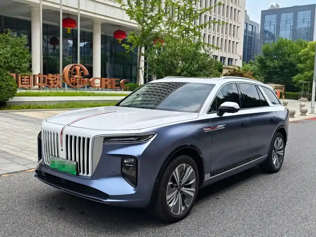Hongqi E-HS9 — фото 1