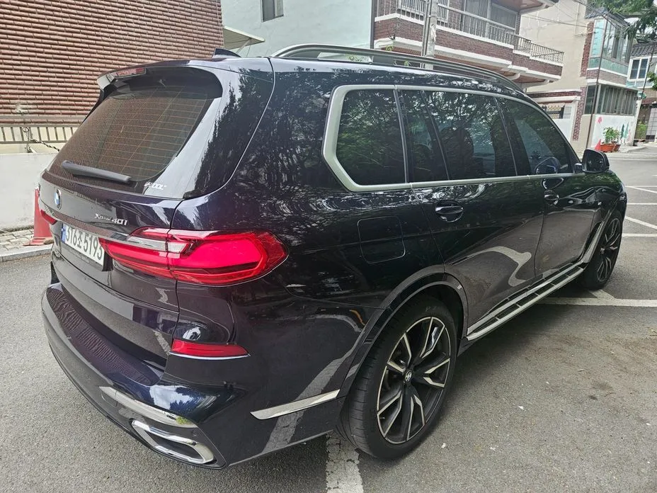 BMW X7 — фото 8