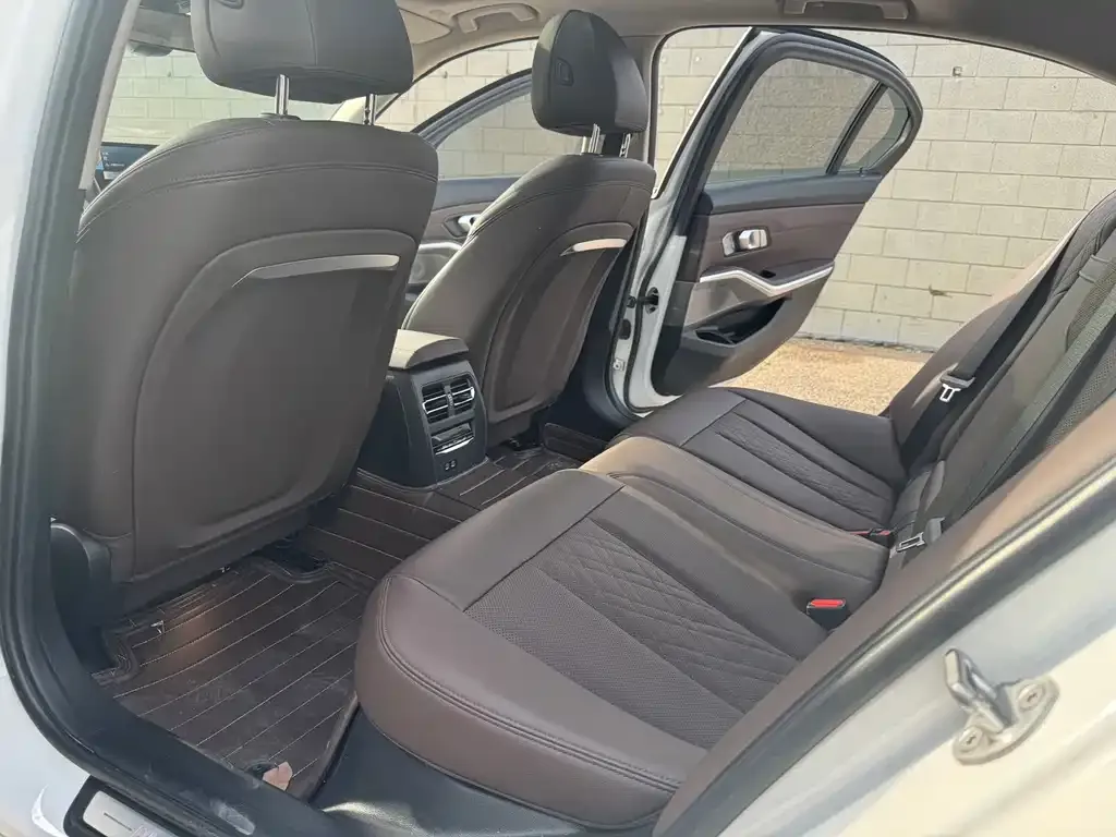 BMW i3 — фото 3