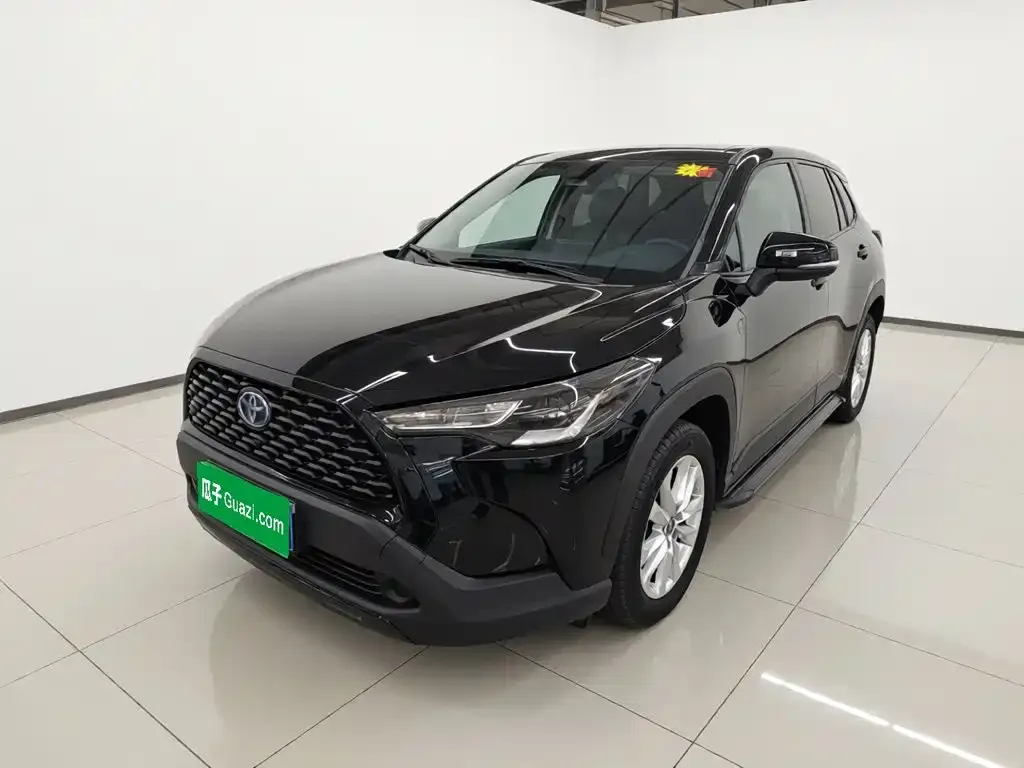 Toyota Corolla Cross — фото 3