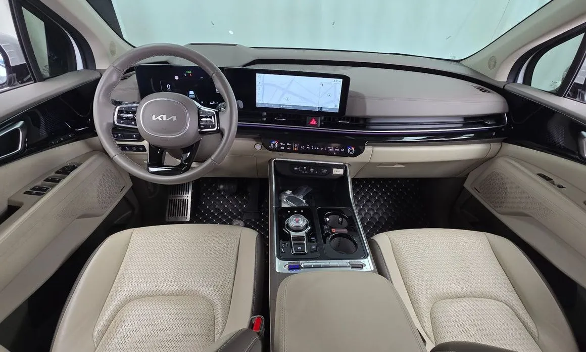 Kia Carnival — фото 9