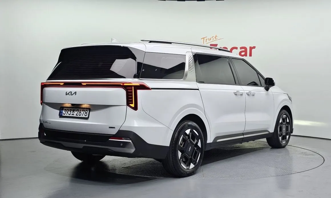 Kia Carnival 2024 из KR, фото 3