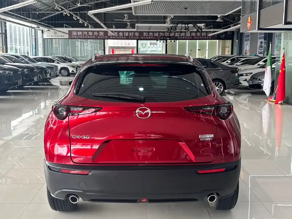 Mazda CX-30 — фото 6