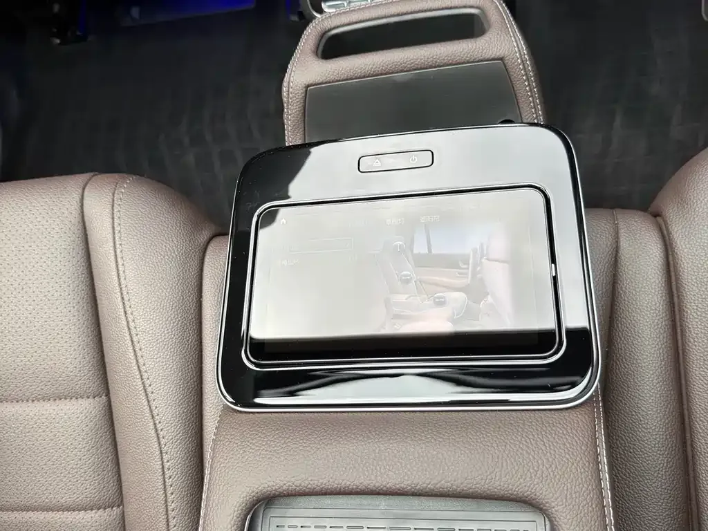 Mercedes-Benz GLS — фото 2