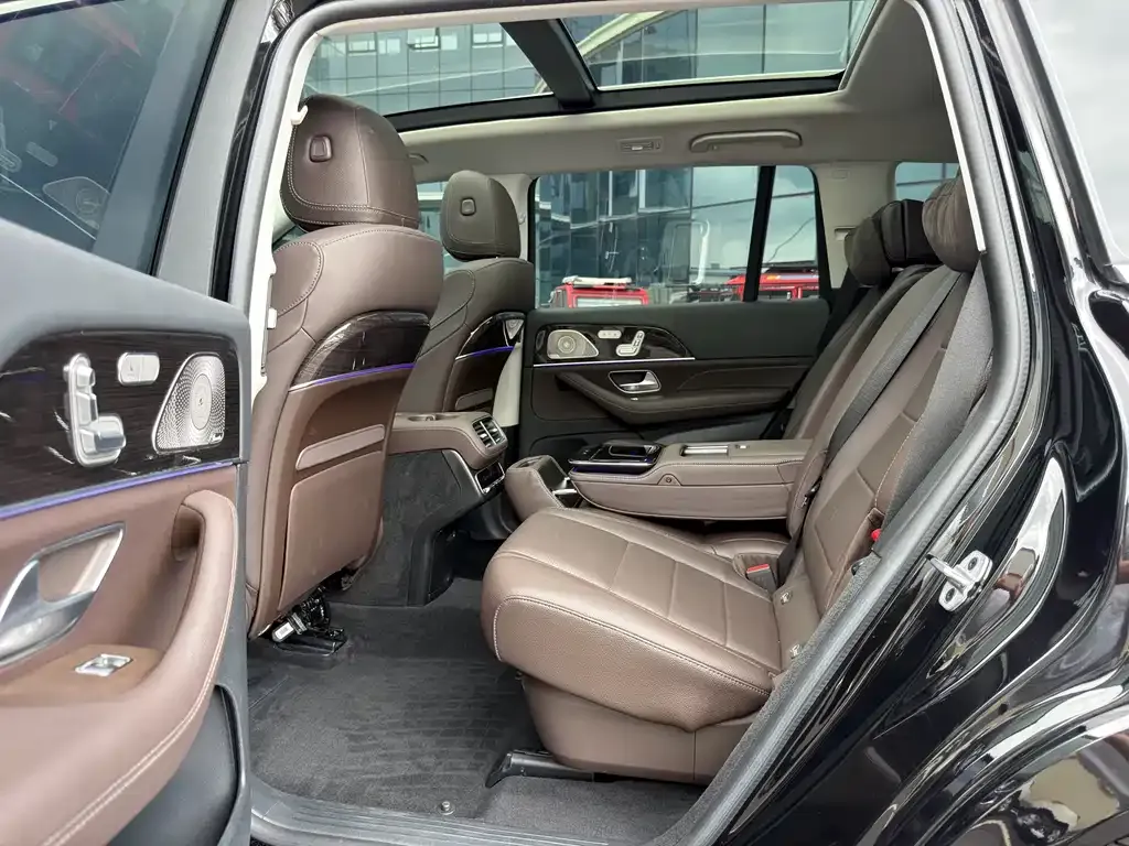 Mercedes-Benz GLS — фото 5