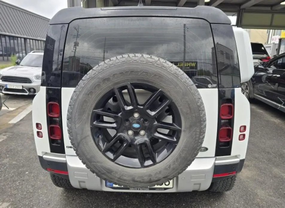 Land Rover Defender 2022 из KR, фото 2
