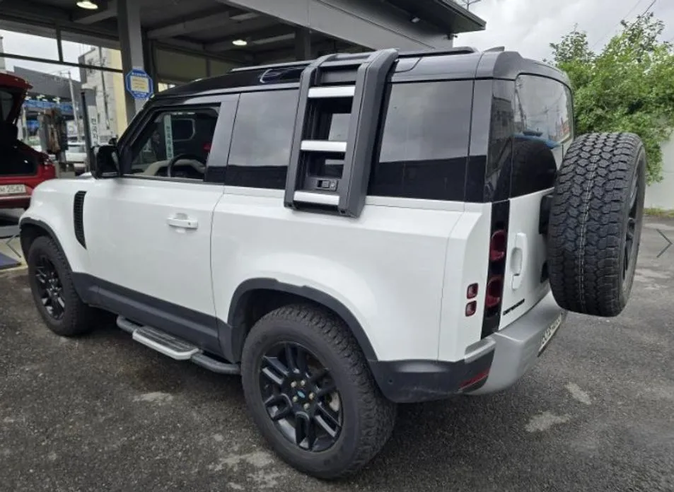 Land Rover Defender 2022 из KR, фото 9
