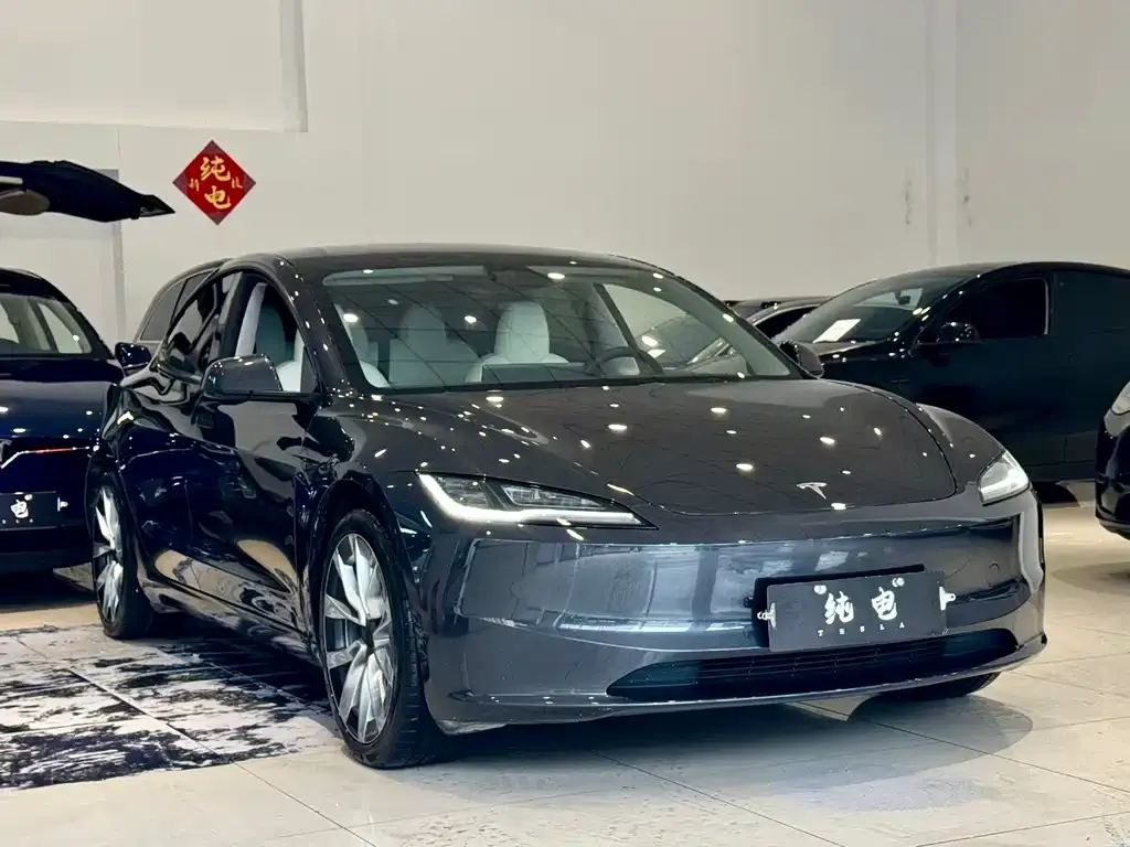 Tesla Model 3 — фото 6