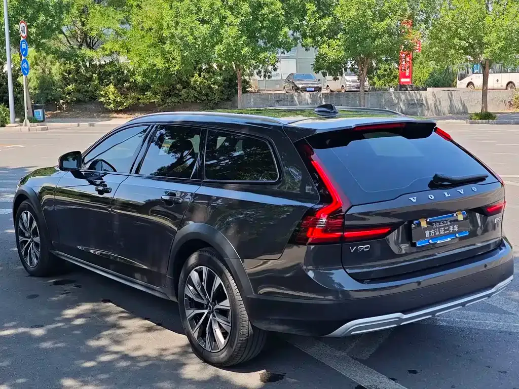 Volvo V90 — фото 6