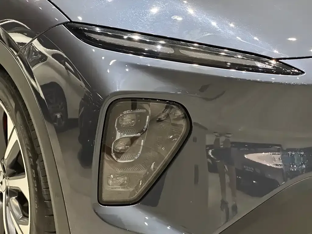 NIO EC7 — фото 10