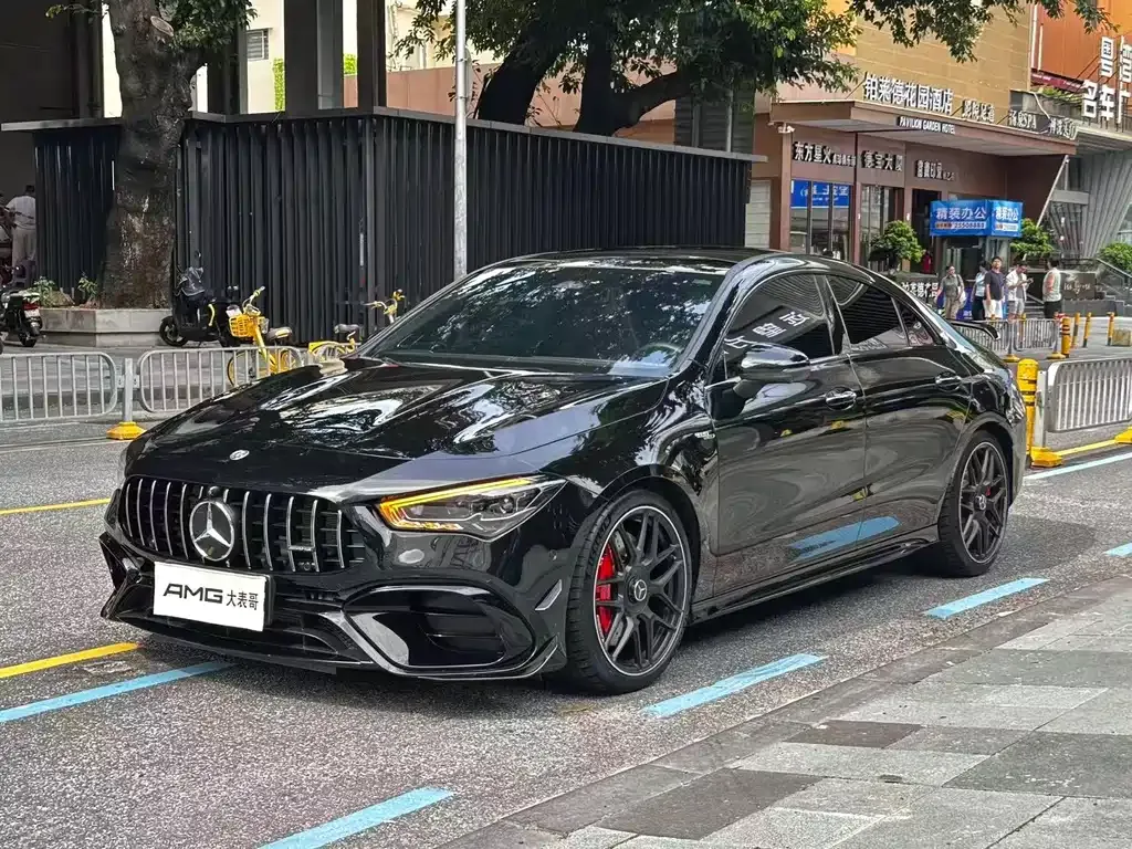 Mercedes-Benz CLA AMG — фото 1
