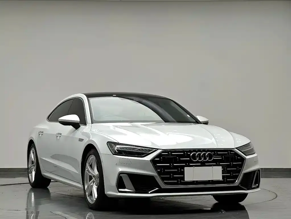 Audi A7L — фото 2