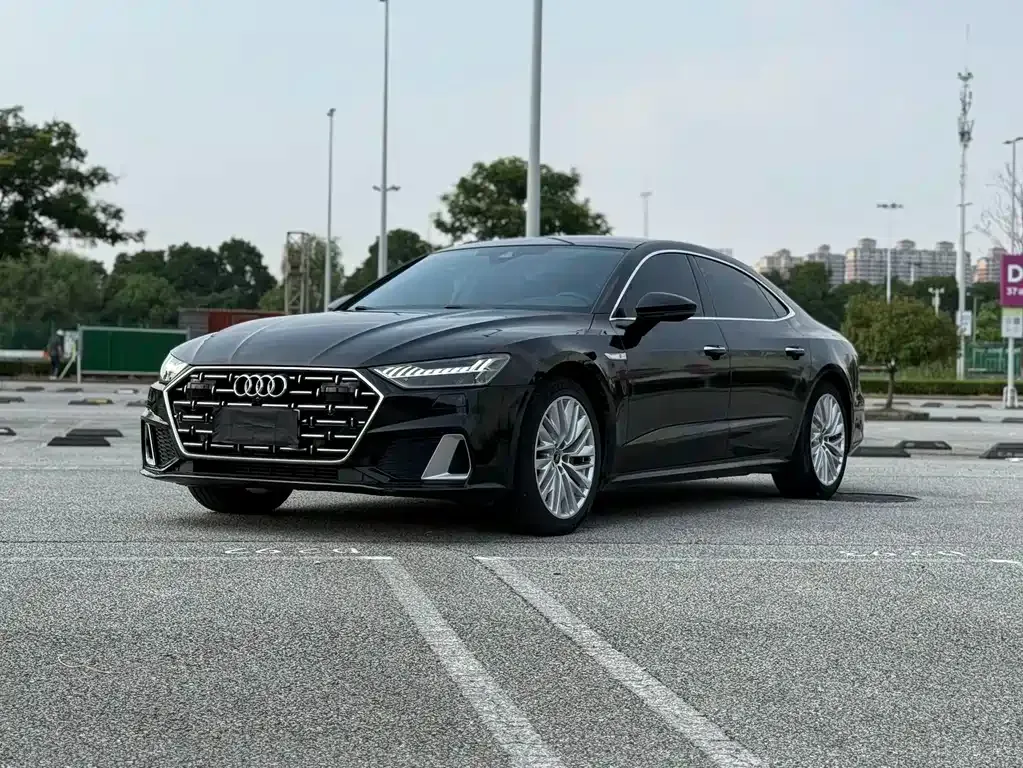 Audi A7L