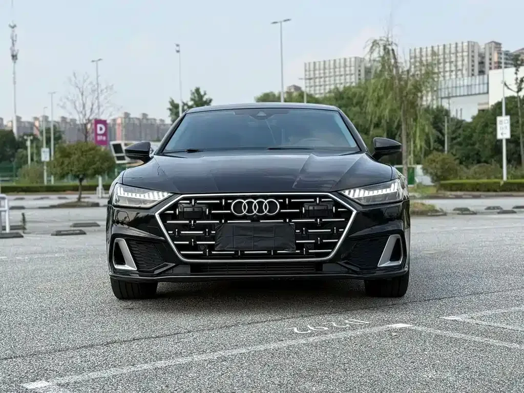 Audi A7L 2024 из CN, фото 7