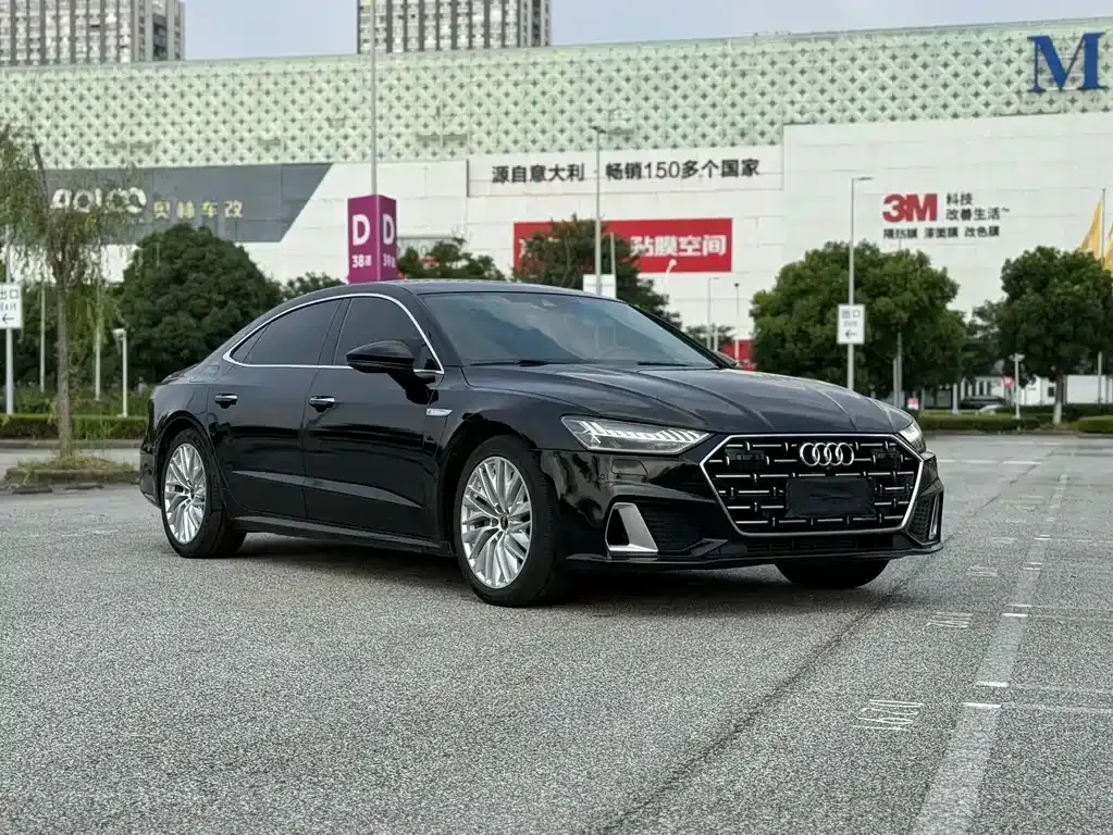 Audi A7L 2024 из CN, фото 4