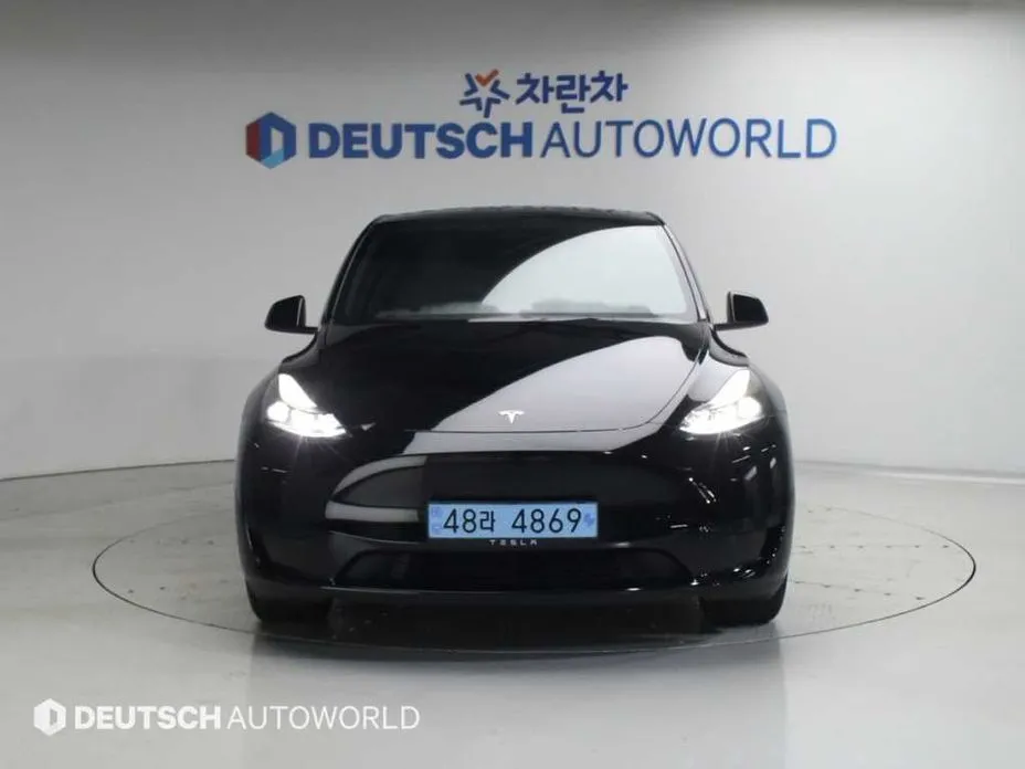 Tesla Model Y — фото 3