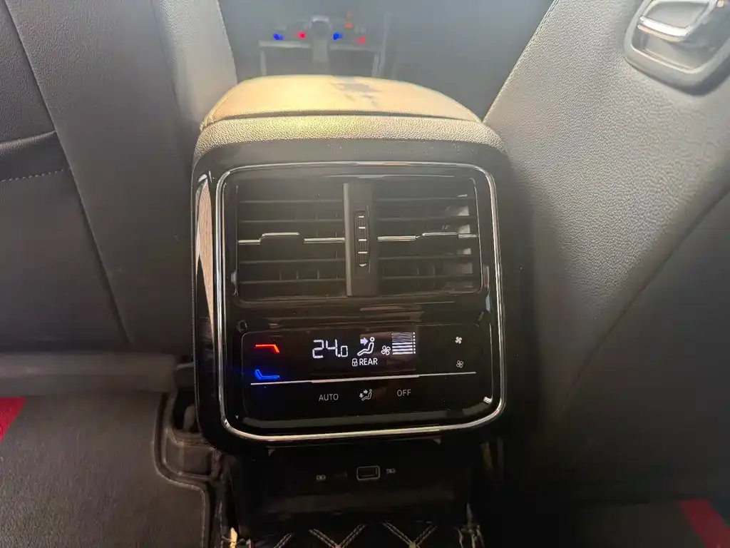 Volkswagen Passat — фото 6