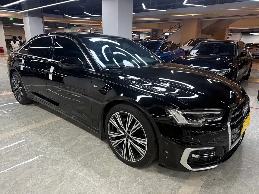 Audi A6L — фото 7