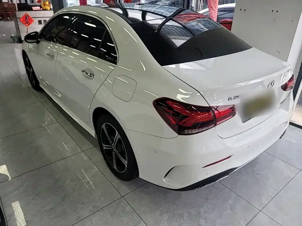 Mercedes-Benz A-Class — фото 10