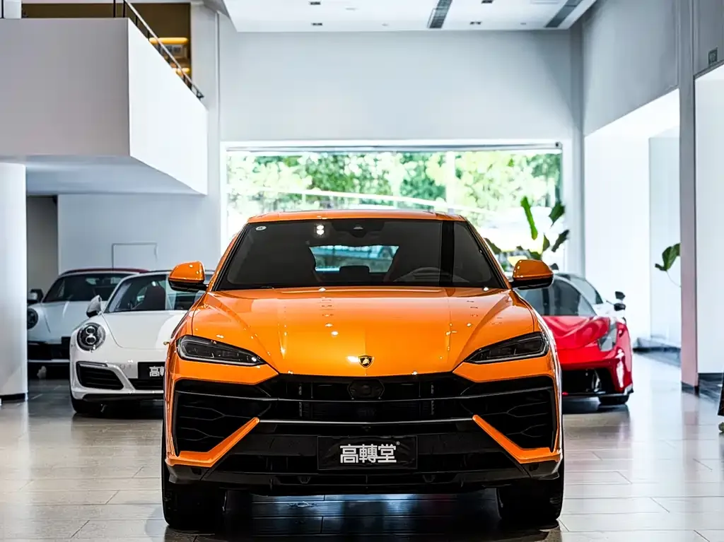 Lamborghini Urus SE — фото 5