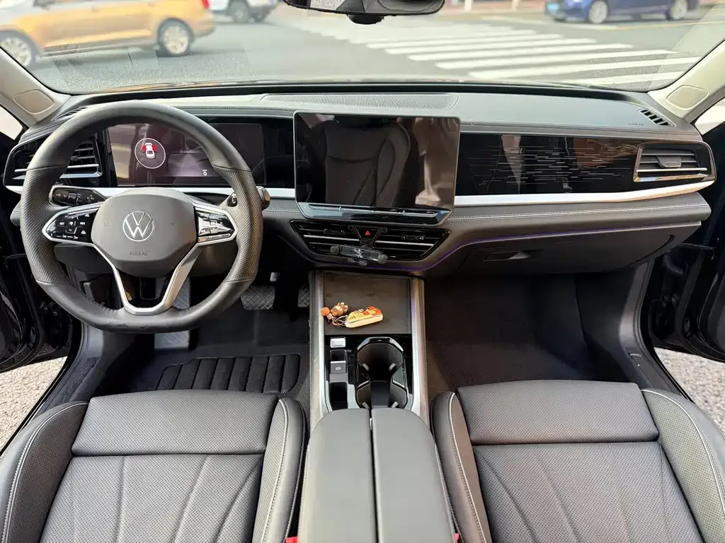 Volkswagen Passat — фото 4