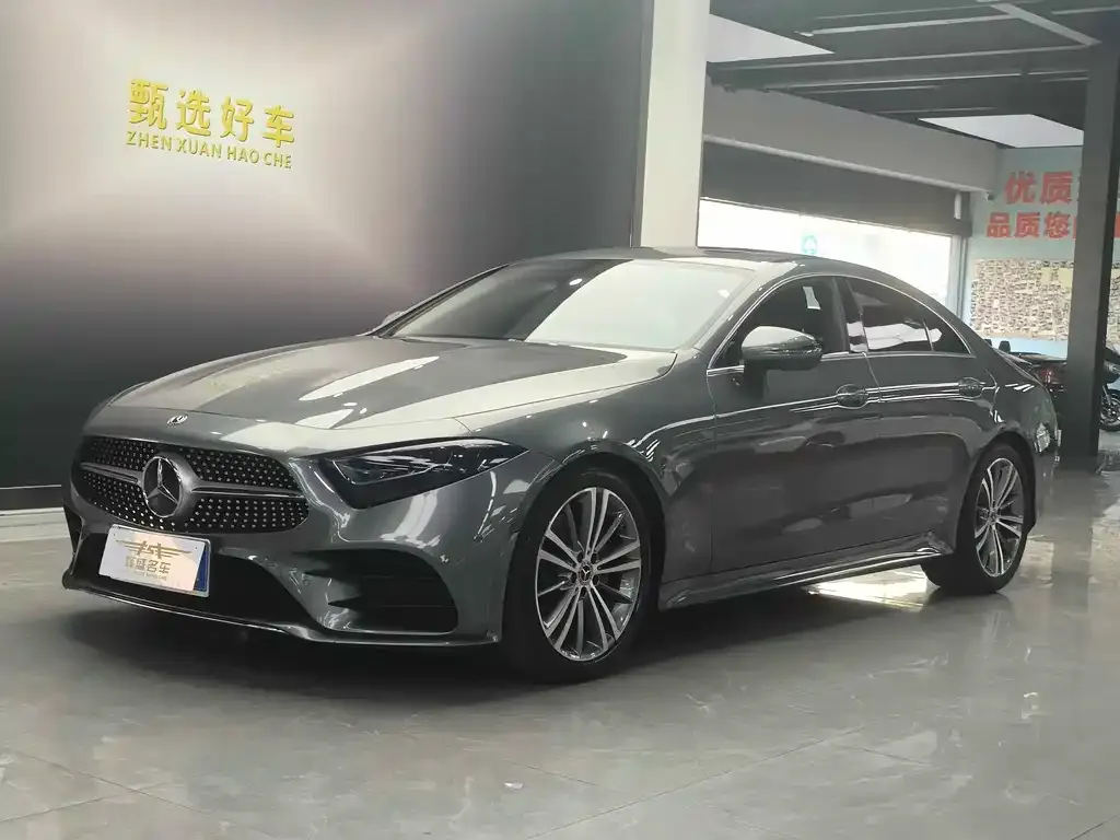 Mercedes-Benz CLS — фото 1