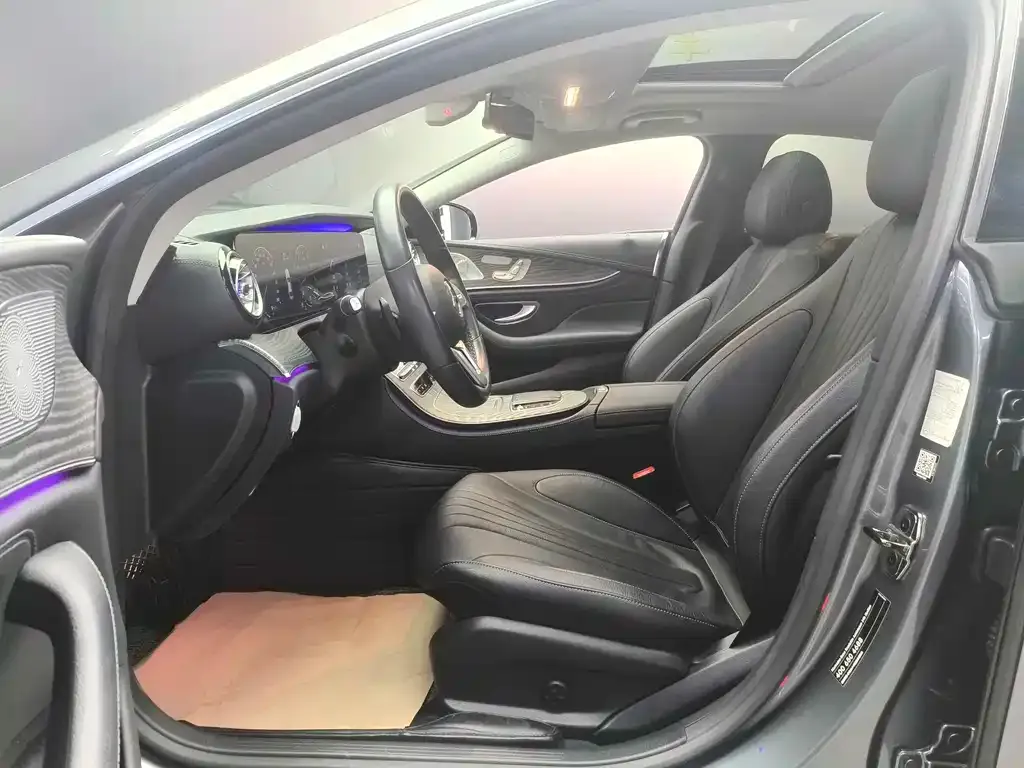 Mercedes-Benz CLS — фото 4