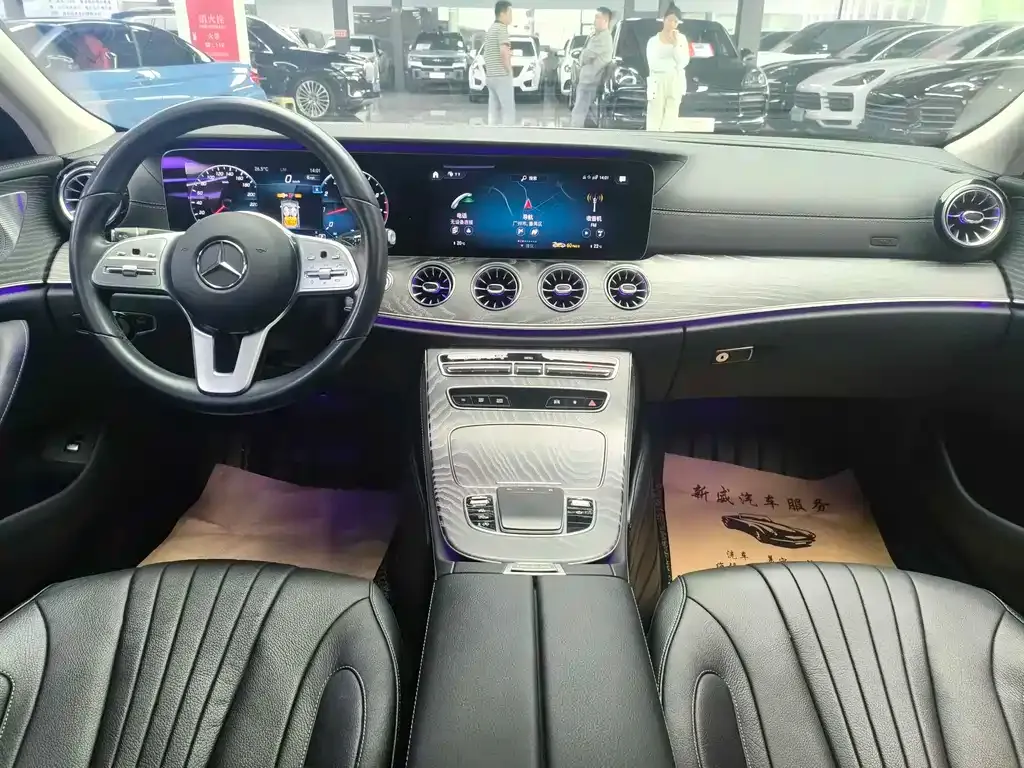 Mercedes-Benz CLS — фото 5