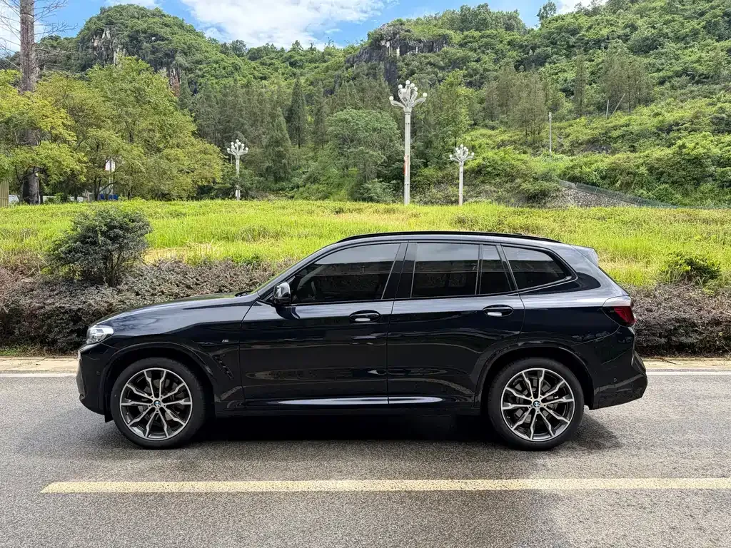 BMW X3 — фото 9