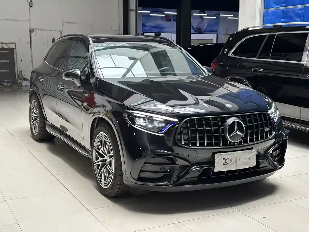 Mercedes-Benz GLC AMG — фото 9