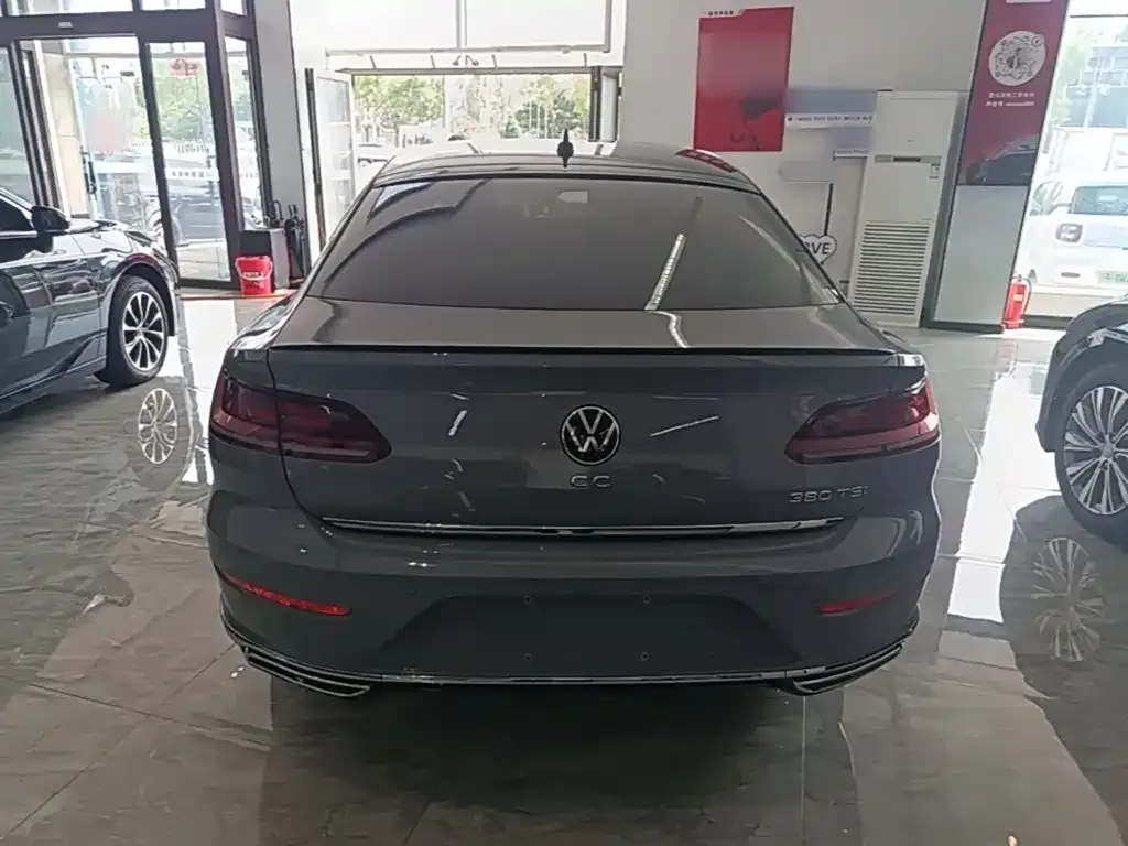 Volkswagen CC — фото 9