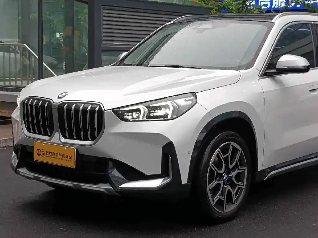 BMW X1 — фото 4