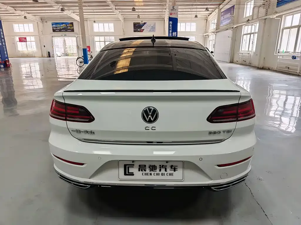 Volkswagen CC — фото 7