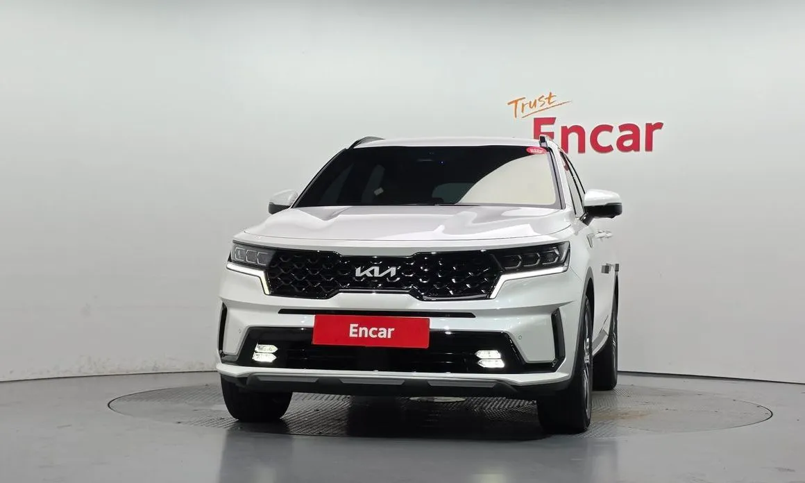 Kia Sorento — фото 7