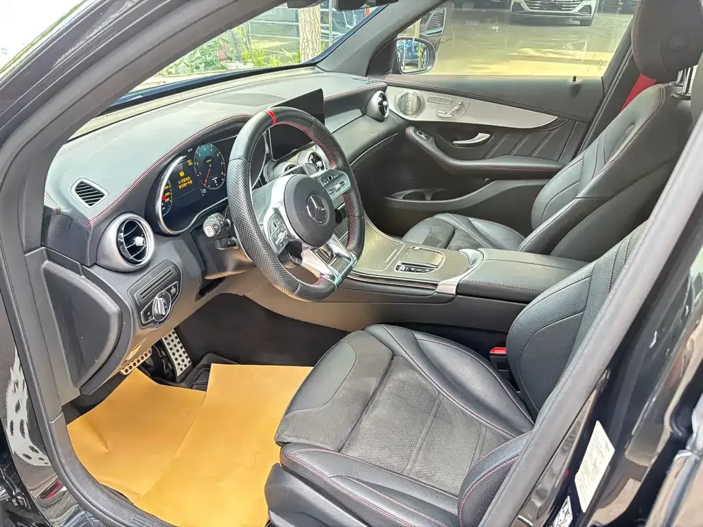 Mercedes-Benz GLC AMG — фото 3
