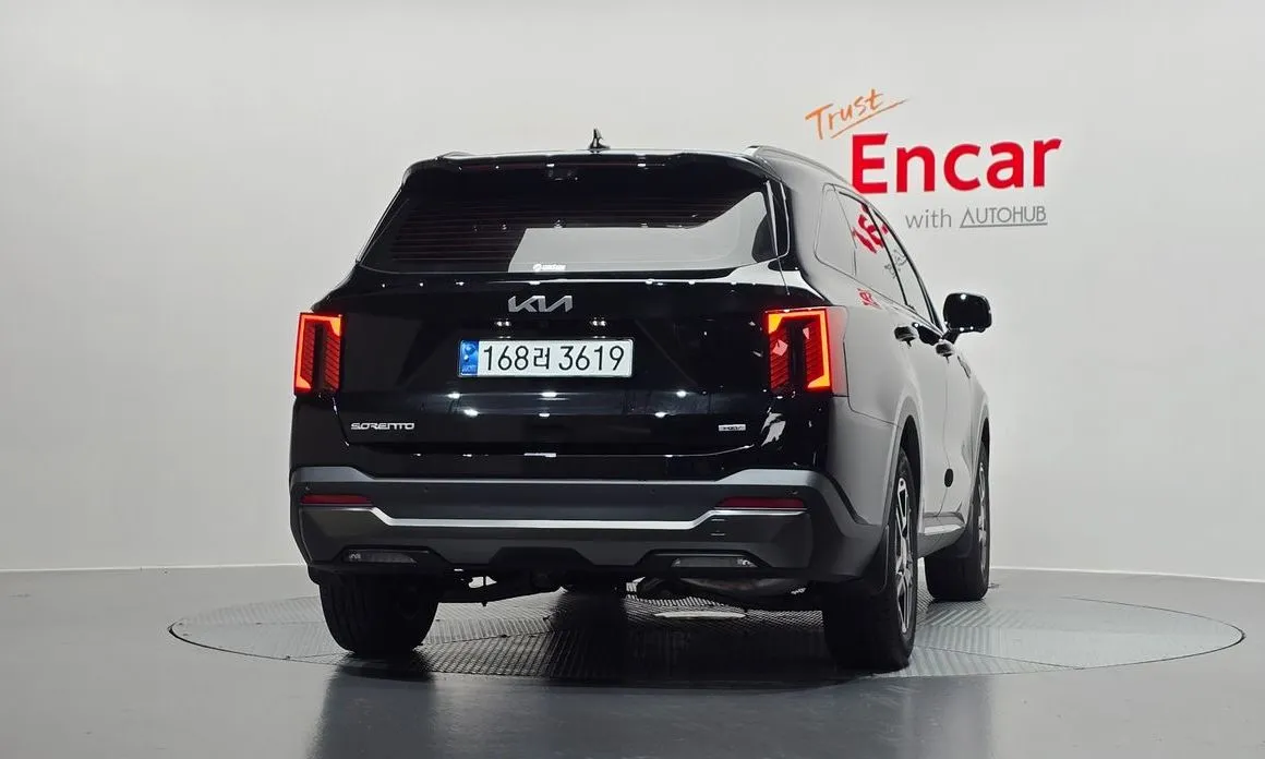 Kia Sorento — фото 7