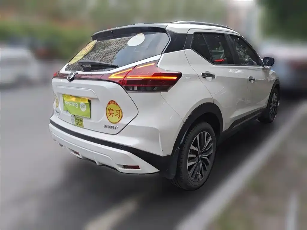 Nissan Kicks — фото 4
