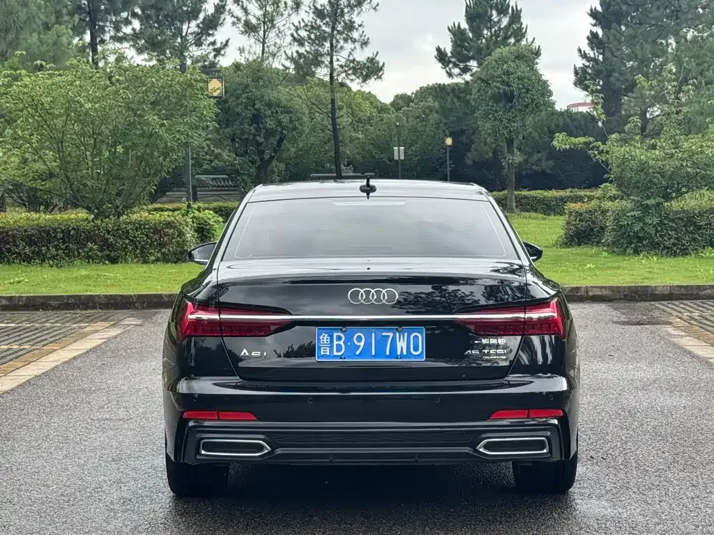 Audi A6L — фото 8