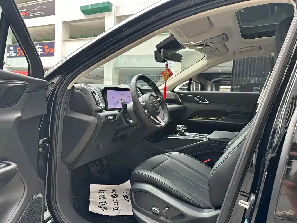 Hongqi HS3 2024 из CN, фото 8