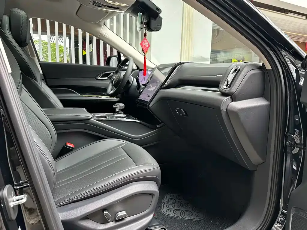 Hongqi HS3 2024 из CN, фото 7