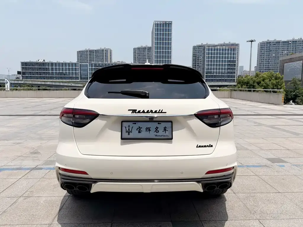 Maserati Levante — фото 7