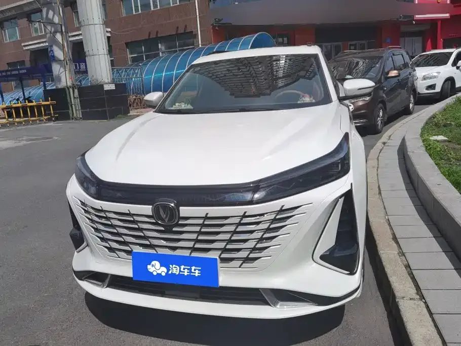 Changan CS75PLUS — фото 10