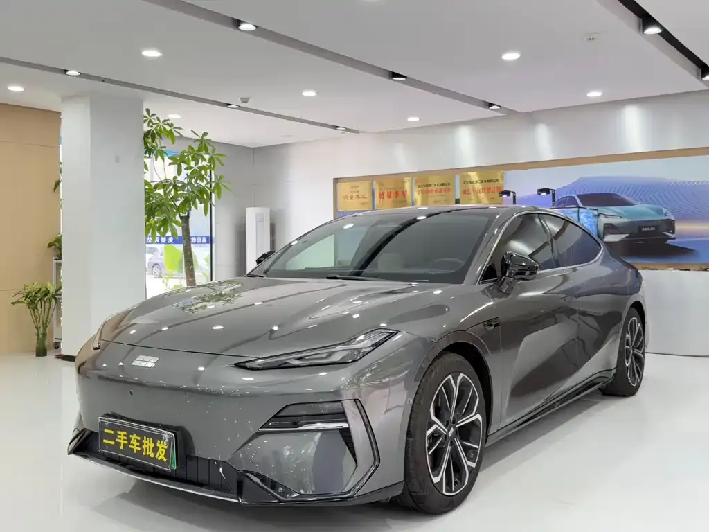 Geely Galaxy E8