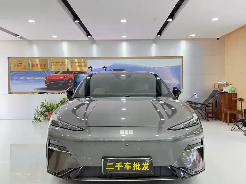 Geely Galaxy E8 2025 из CN, фото 5
